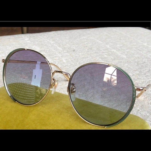 Gucci Accessories - 😎 NWT GUCCI 56MM Sunglasses